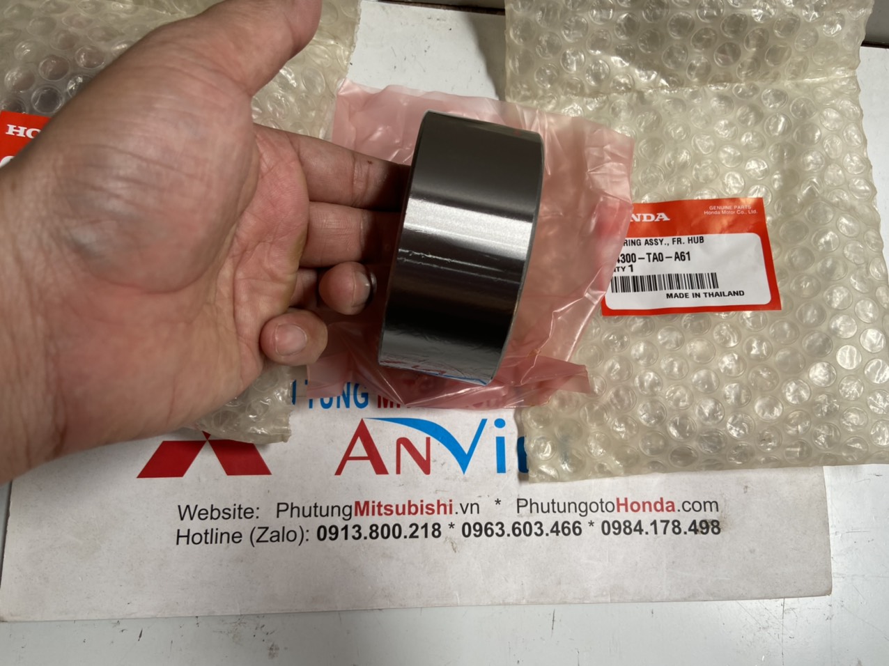 Bi moay ơ trước xe Honda ACCORD